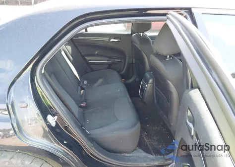 2018 Chrysler 300 Touring из США, поврежденный, VIN 2C3CCAAG2JH338295